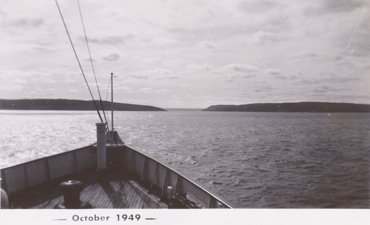 Oct 1949 Approaching Digby NS.jpg