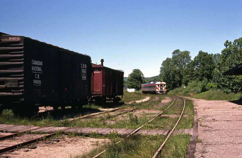File:35-138 CP 9072 at Digby, NS 790613.jpg