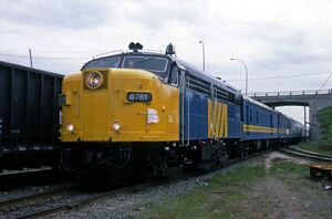 55-033 Via 6781 at Windsor, NS 870530.jpg
