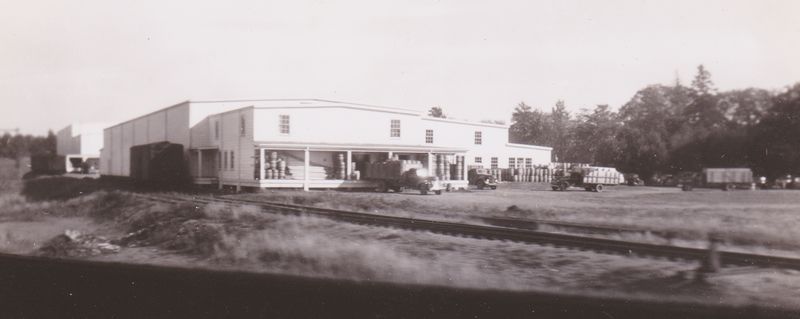 File:Apple warehouse, processing.jpg
