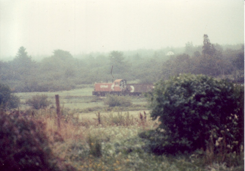 File:Ballasttrainbloomfield.jpg