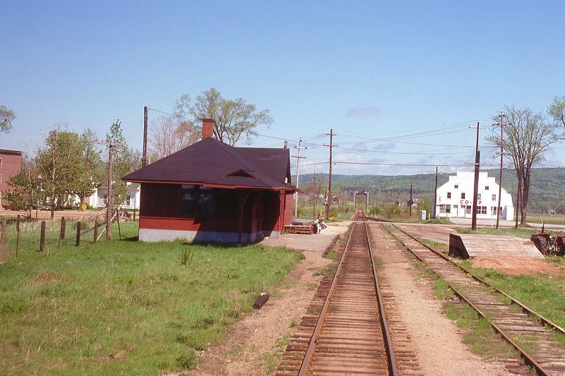 Bridgetown, Nova Scotia, 26 May'77.jpg