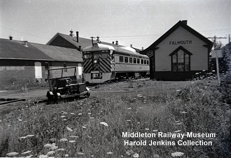 File:DAR-Loose Neg-RDC at Falmouth-Harold Jenkins Photo-1959.JPG