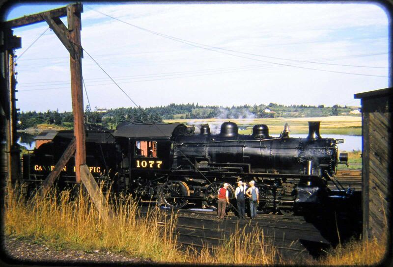 File:DAR1077 Yarmouth 1956.jpg