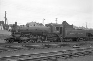 DAR2209 Coaling Yarmouth 1958.jpg
