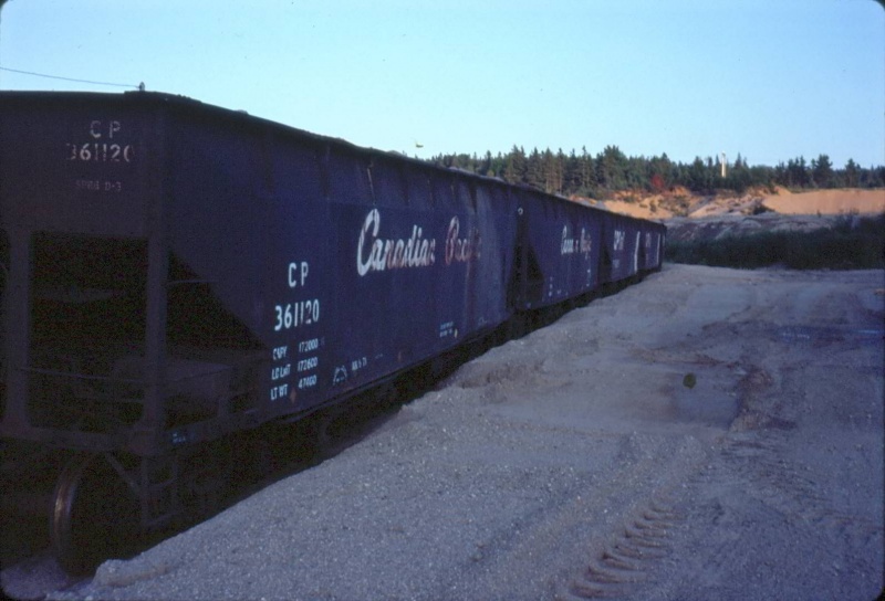 File:DAR361120a.jpg