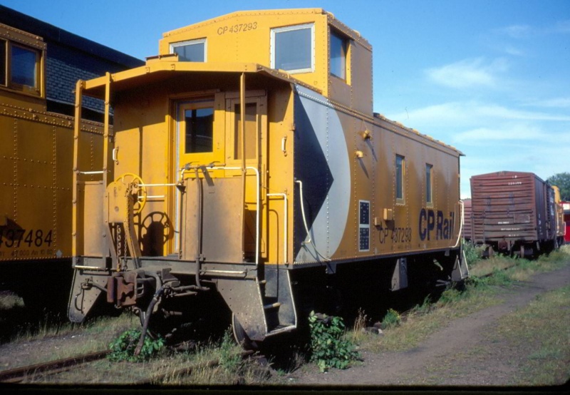 File:DAR437293-437484a.jpg