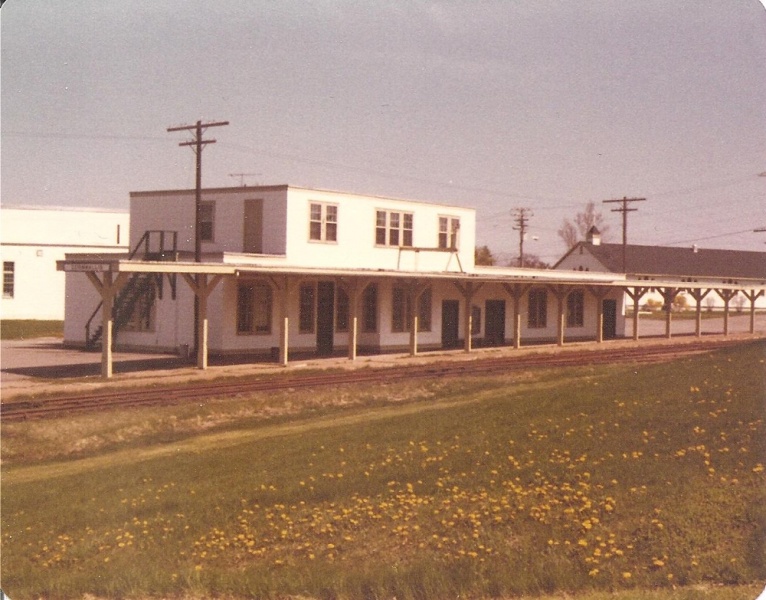 File:DARCornwallisStationEastSide'80.jpg