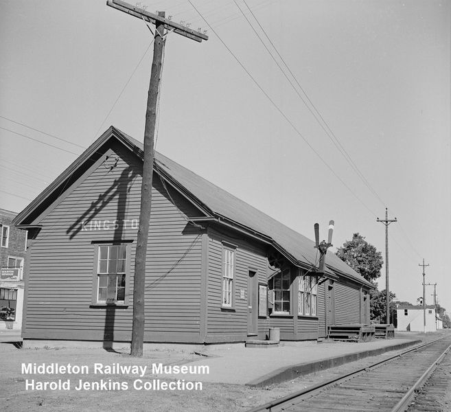 File:DAR - Kingston Station - Harold Jenkins Photo-August1958.jpg