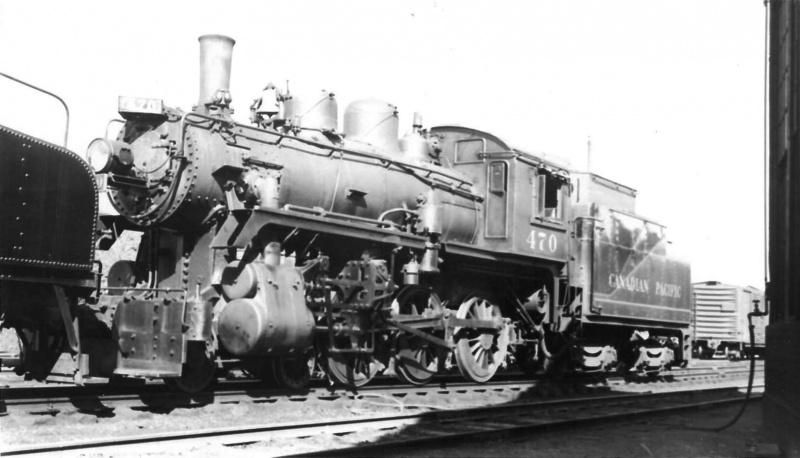 File:DAR 470 Kentville Sep 1951.jpg