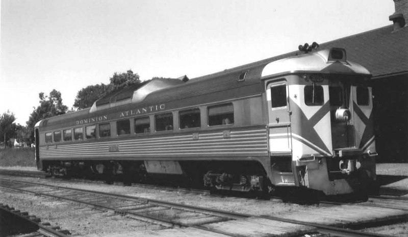 File:DAR RDC-1 -9059 at Yarmouth.jpg