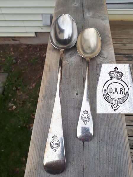 File:DAR Spoons - Early DAR herald.jpg