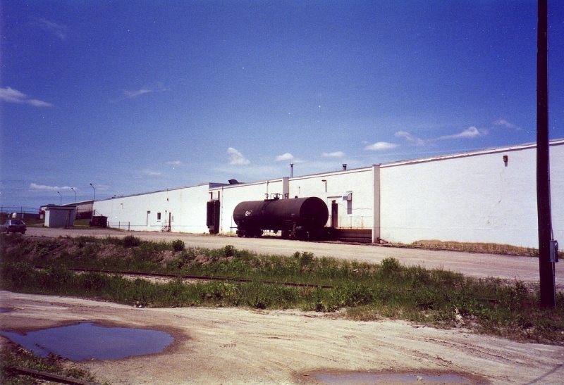 File:DAR tank car at Hostess in Greenwich July 1993.jpg