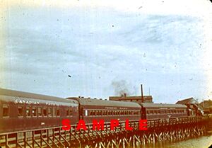 Day Train Yarmouth 1949.jpg