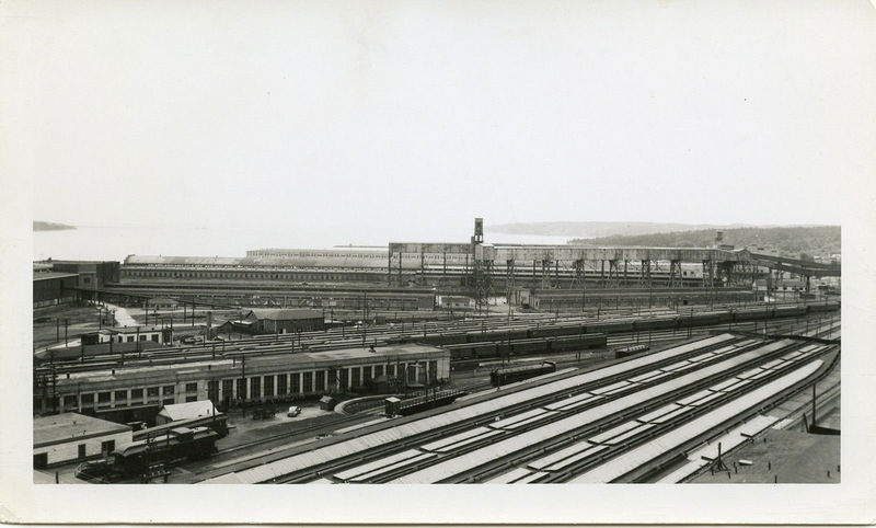 File:Halifax-Station-and-Grain-Elevator.jpg