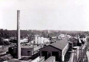 KentYardBuildings1.JPG
