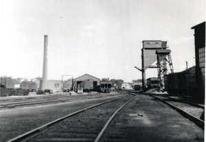 KentvilleRailyard - LookingEast - 1958July.png