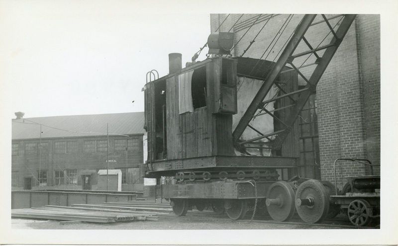 File:Kentville Crane.jpg