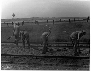Manual Maintenance at Windsor 02.jpg
