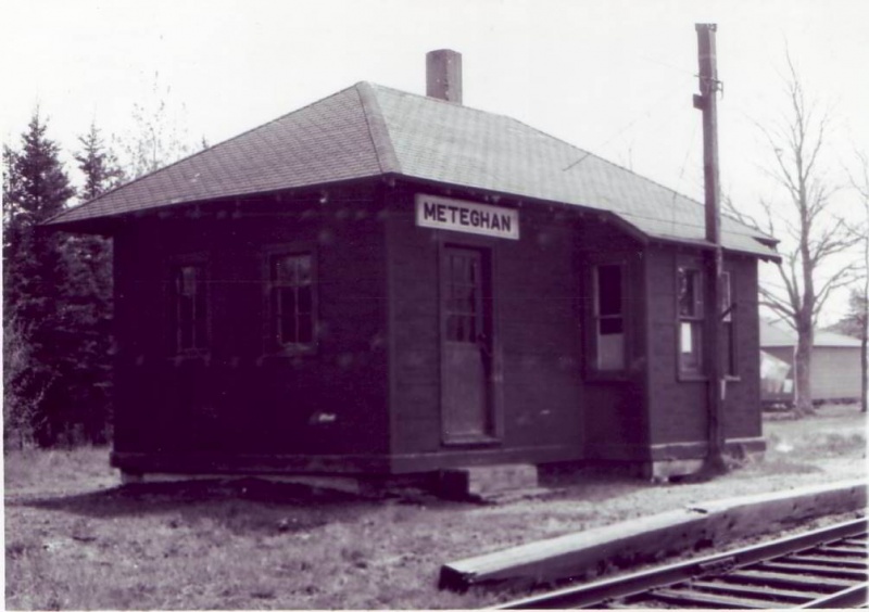 File:Meteghan Station a.jpg