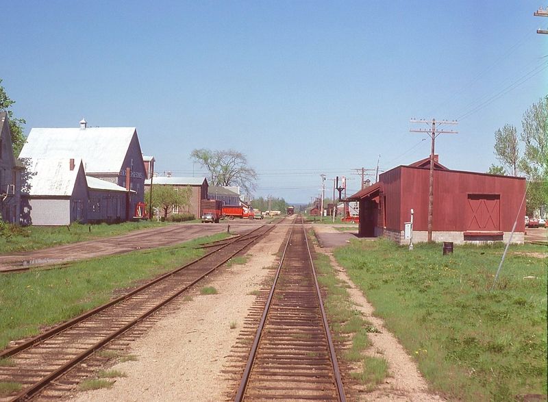 Middleton, Nova Scotia, 26 May'77.jpg