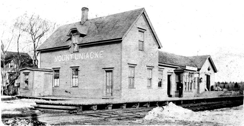 File:Mount Uniacke c1910.jpg