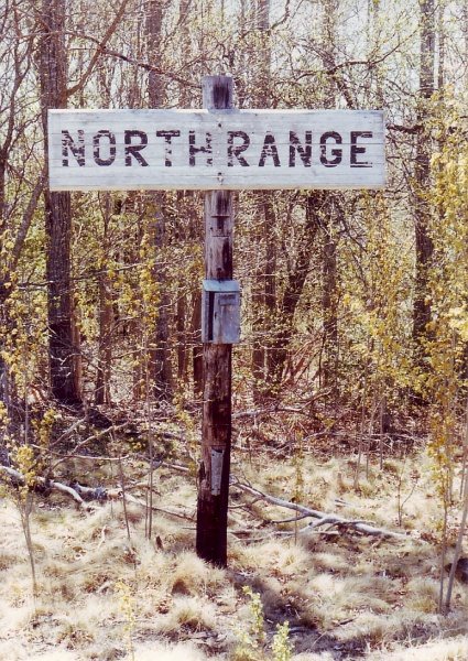 File:North range signpost.jpg