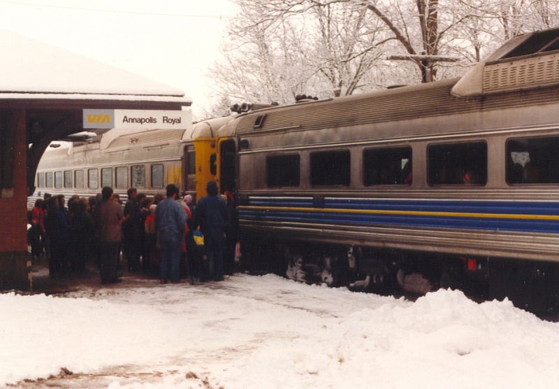 File:R-36.jpg