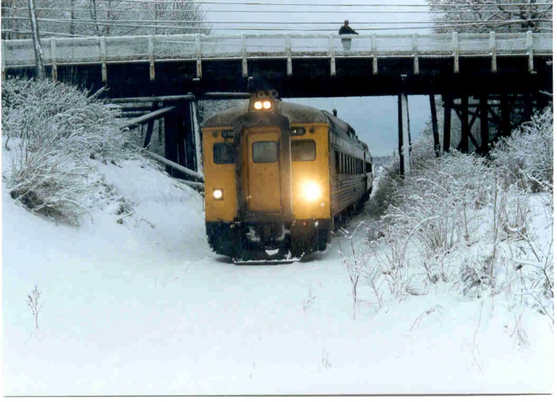 File:R-37.jpg