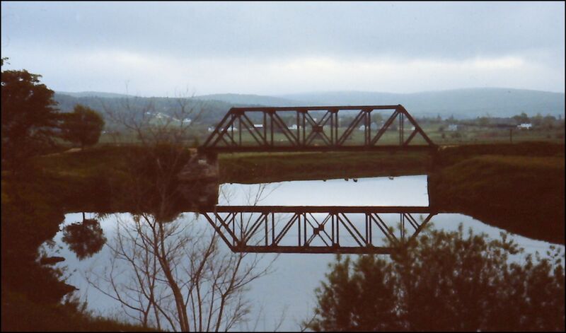 File:SA Bridge.jpg
