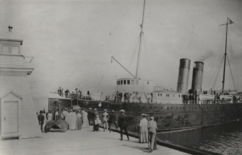 File:SS Boston 1910.jpg