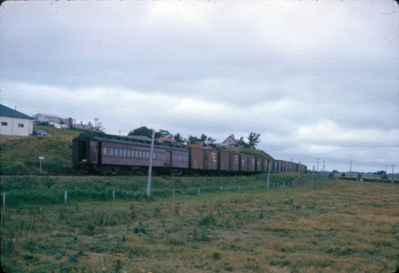 File:Train No. 22 Truro 1961.jpg