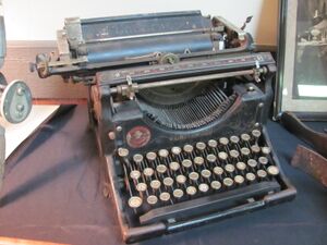 Typewriter.JPG