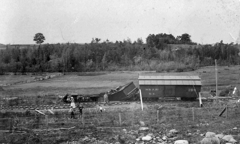File:W&AR Train 154 Wreck.png