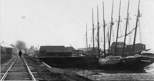 Wolfville wharves 1932.JPG
